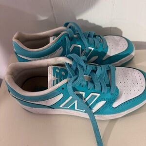 New Balance Kids Teal and White Low-Top Sneakers